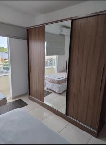 Apartamento 3 quartos em Condomínio bem localizado, Residencial Júlia, final de rua