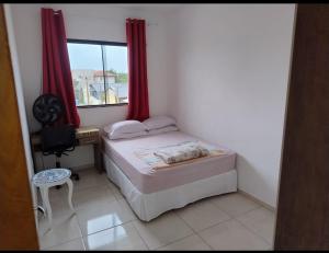 Apartamento 3 quartos em Condomínio bem localizado, Residencial Júlia, final de rua