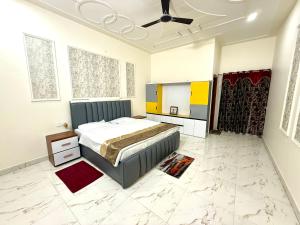 The Havenwood Inn, Luxury Villa with Park View