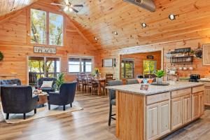 Great Smoky Haven by Ghosal Luxury Lodging