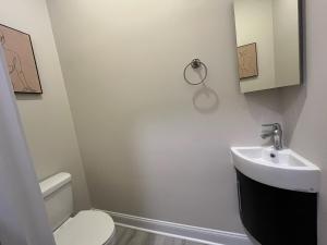 Downtown 2 bedrooms Luxe Unit