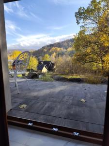 Somewhere Between Apartments