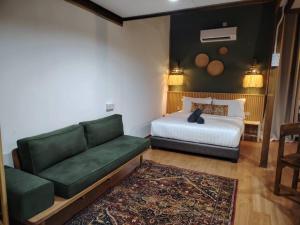Api-api Eco Chalet