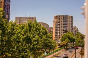 Vantage Home Historic Center