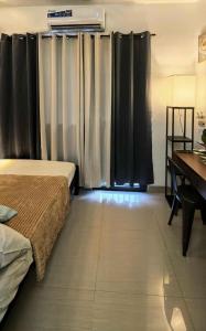 Shore Residences Aurea Suite