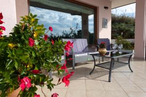 Casa indipendente con vista mare