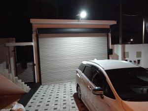 Biyagama Highway view Luxury House