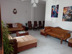 Biyagama Highway view Luxury House