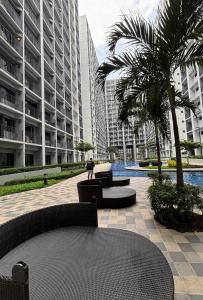 R Cabin - Shore Residences