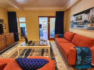 Villa Candle Berry - Tranquil Lagoon Retreat