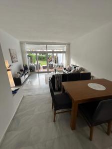 Townhouse Marbella Near Puerto banus-Heated Pool