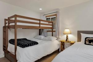 Lilys Bear Cabin #2544