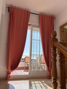 MALAGA,VILLA FAMARA,10 personas,CERCA DE LA PLAYA CON PISCINA,7 CAMAS,CAFE DE CORTESIA GRATIS