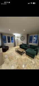 Maison ou chambres a louer place de LEsplan