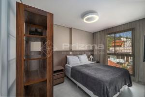 Apartamento de Alto Padrão com Rooftop 3 quartos na Praia Bombinhas com excelente localização