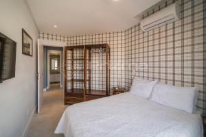 Apartamento de Alto Padrão com Rooftop 3 quartos na Praia Bombinhas com excelente localização