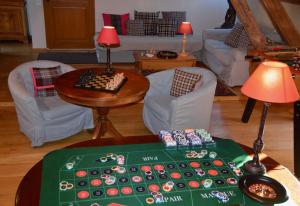 Gite de charme, Sologne, séjour en famille, jeux, balade nature en forêt & détente, centre Aubigny