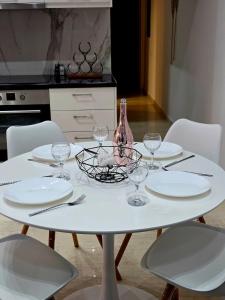 Hidden Gem 2BR Apartment Loutraki