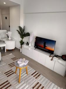 Pinecrest View Deluxe One-Bedroom