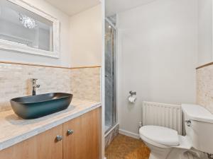 Newcastle Spacious home large garden Private Drive