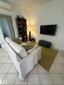 Apartment with garden, a stone's throw from the lake