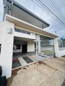 New, spacious, and close from the beach