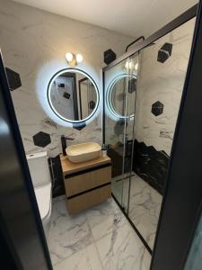 City Hall Deluxe Studio