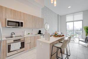3900-504MQ DESIGN DISTRICT, CONDO 1 BEDROOM & 1 BATHROOM
