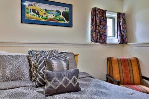Pico Mountain Condo F106 Pico Mountain Getaway condo
