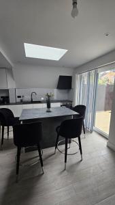 Brand new 2 bedroom house in the heart of Hackney