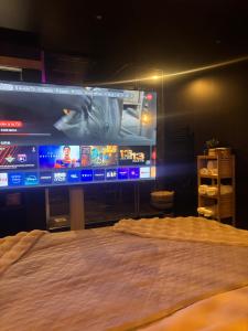 Lécrin Secret Suite & NETFLIX Aubagne-Cassis-Marseille