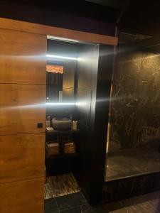 Lécrin Secret Suite & NETFLIX Aubagne-Cassis-Marseille