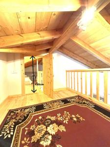 Theo Two-Bedroom Apartment with Loft