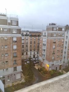 Grand appartement à Paris 20