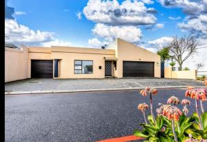 Greens Golf Course Apartment