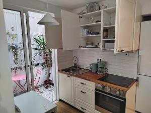 Cozy Lisbon Retreat in the Heart of the City