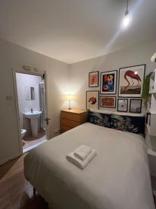 Studio flat in Forest Gate