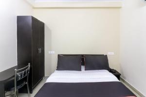 Collection O by OYO Pragyapuri residents