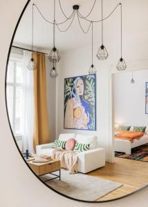 Pastel Dream 3BR Central Gem Artful Spacious