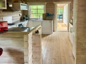 Log Cabin With Activity Room Near Gudmindrup