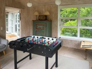 Log Cabin With Activity Room Near Gudmindrup