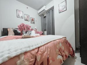 Cozy Family and Group-Friendly Private 2 Bedroom with Coffee Bar and Fast Wifi at S Residences Mall of Asia