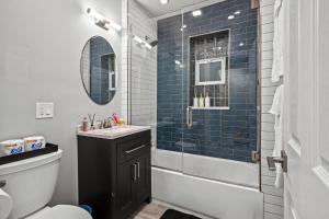 Little India Gem - Bollywood Retreat Near Markets