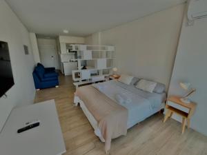 Con pileta cerca de river en las alturas