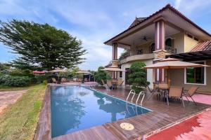 Luxury Villa Hening Sari, Umbai Melaka - Smarthome