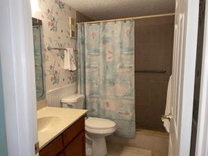 St Augustine Beach 2BR Pool & Beach Access
