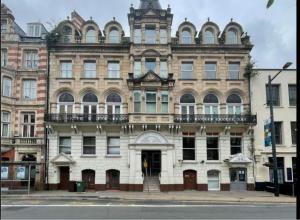 Cardiff City Apartment near Principality Stadium, Cardiff Arms Park & Cardiff Castle
