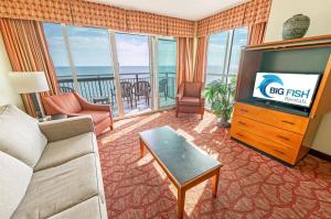 2BR with Pools, Views, Direct Oceanfront, Bay View