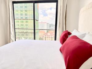 Pinecrest view Apartment