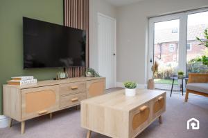 Vacant Nests The Wynd Spacious Home Parking